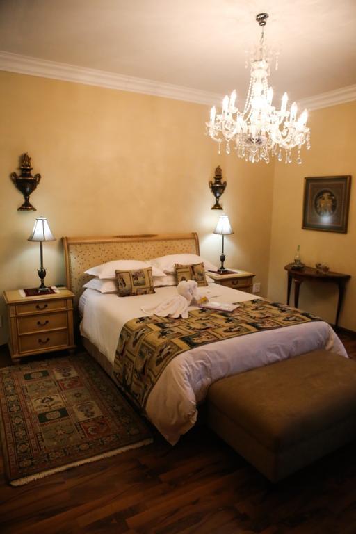 Art Lovers Guesthouse Parys Buitenkant foto